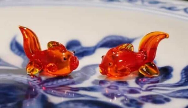 Peces de vidrio hecho a mano